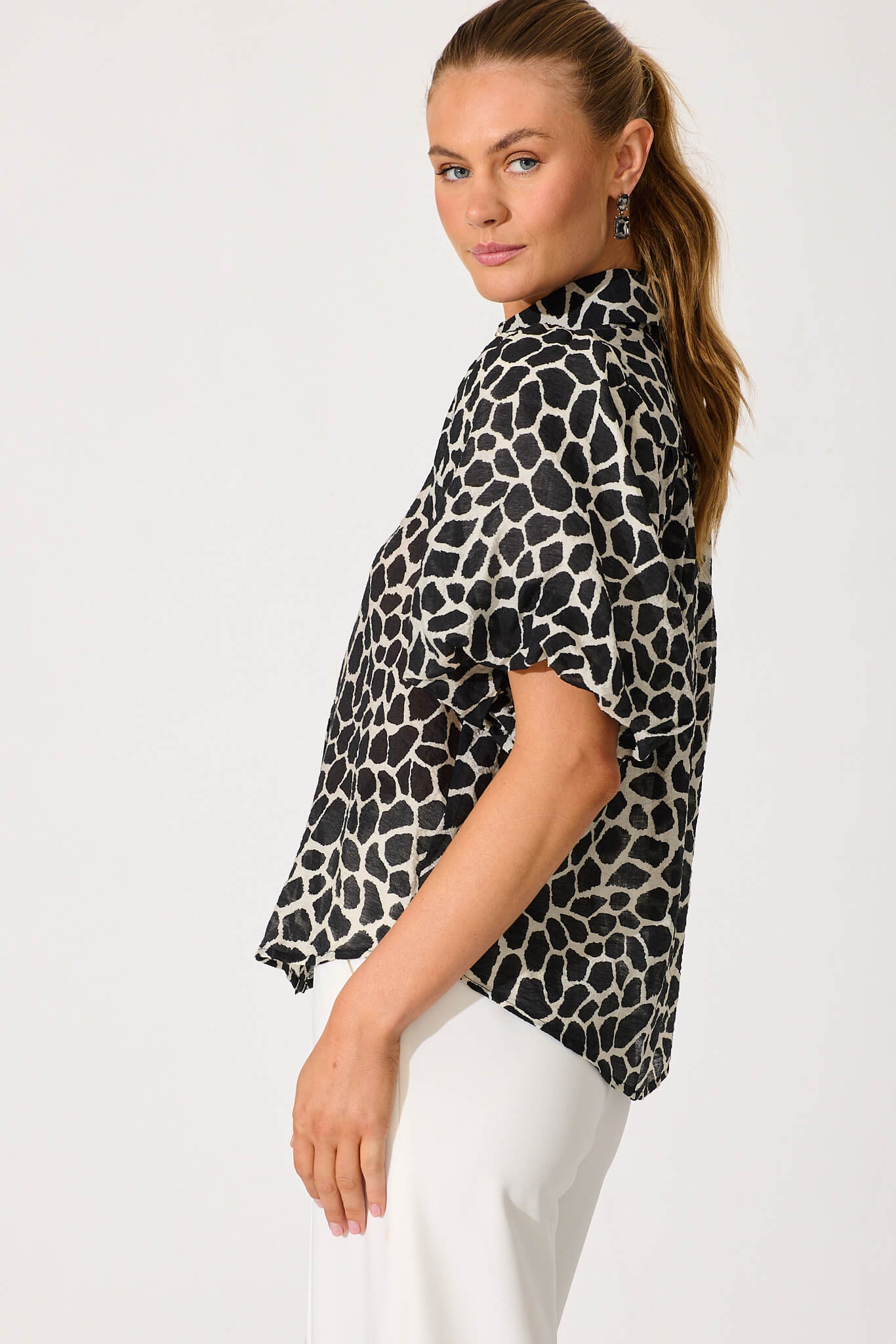 Aeryn Shirt In Black And White Print