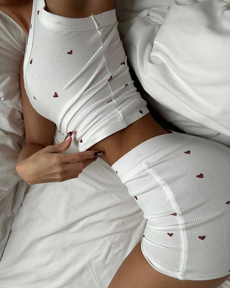 2 Pieces Outfit Heart Print U Neck Sleeveless Tank Top And Casual Strechy Waist Shorts Set Slim Fit Ribbed Pajamas Set