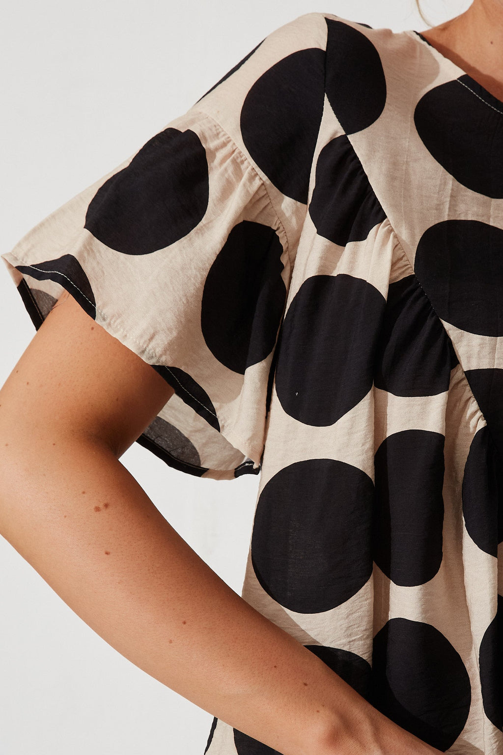 Girona Top In Beige With Black Spot Print Cotton Blend