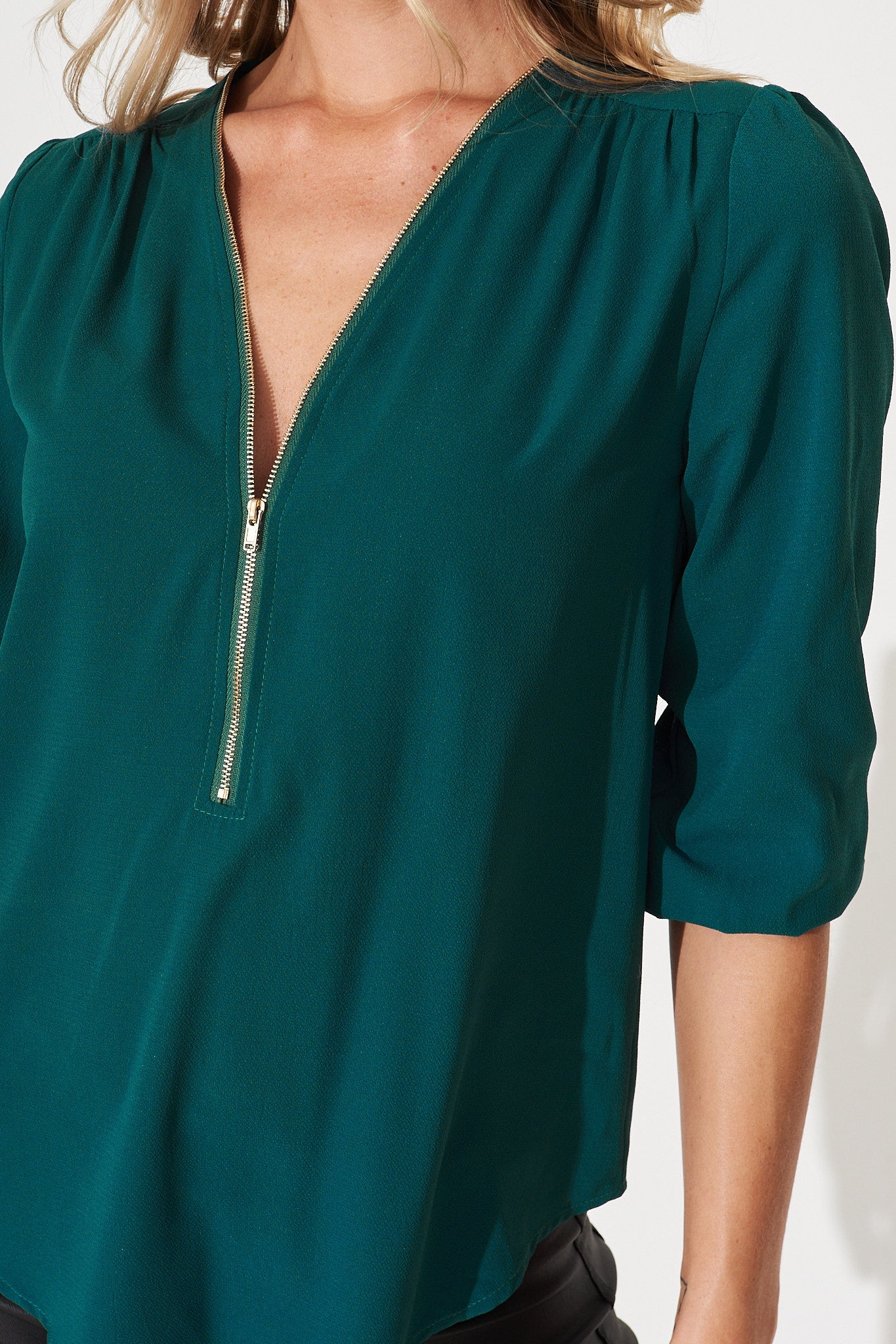 Viviani Zip Top In Teal