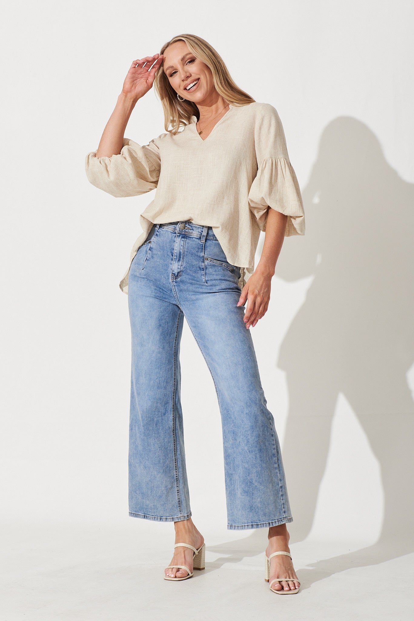 Jasper Top In Oatmeal Linen Blend