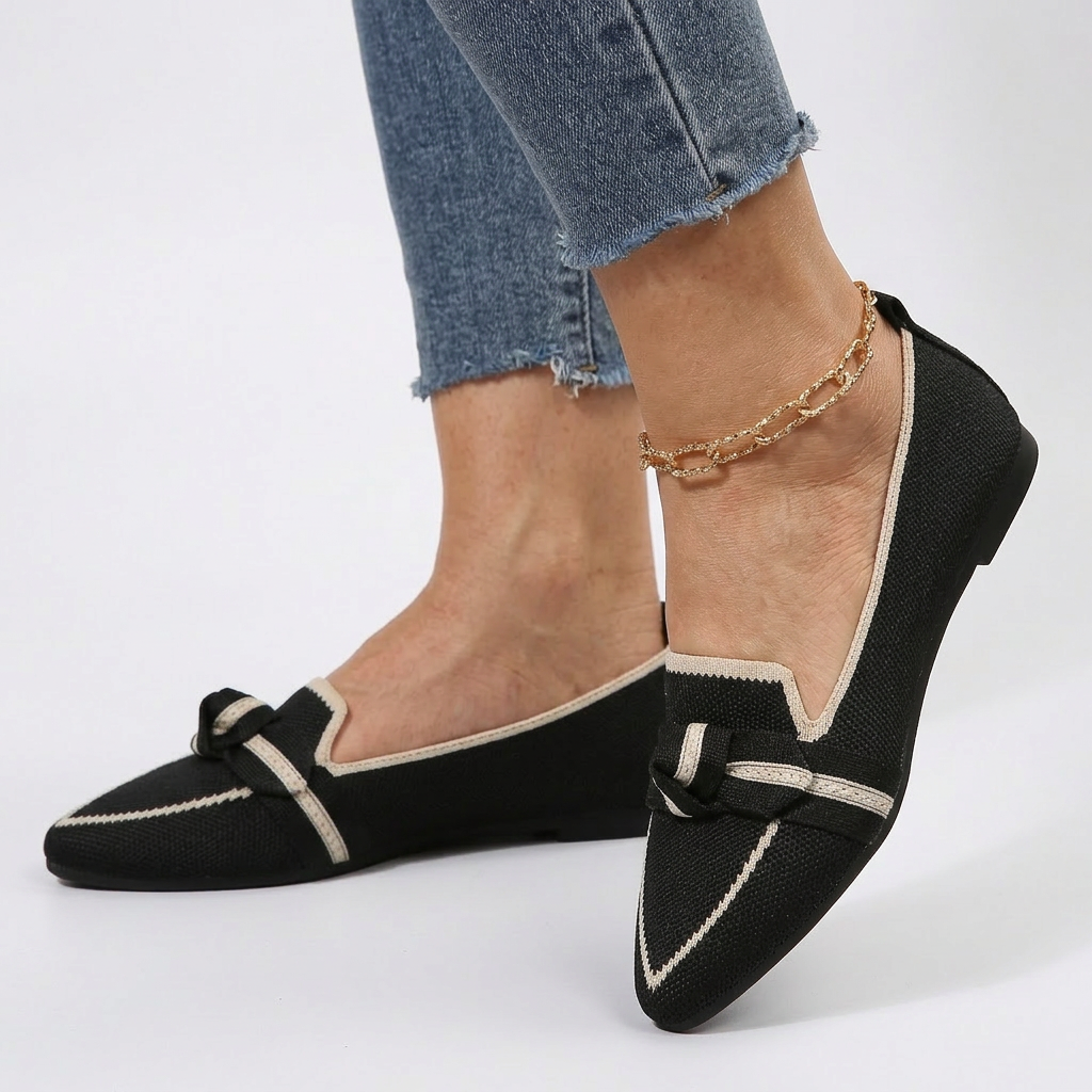 Black / 11