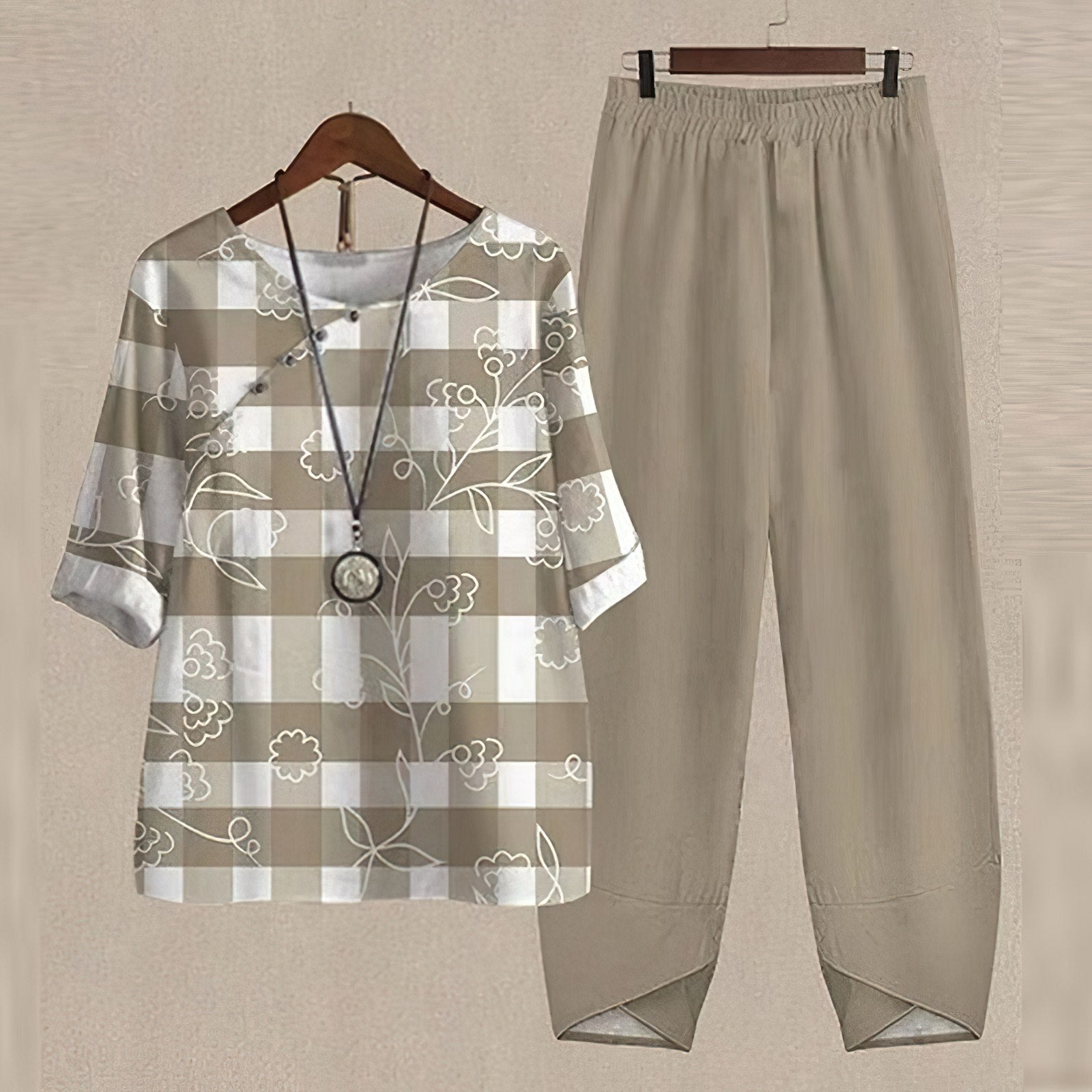 Lilou - Comfortable and Chic Shirt and Pants Set